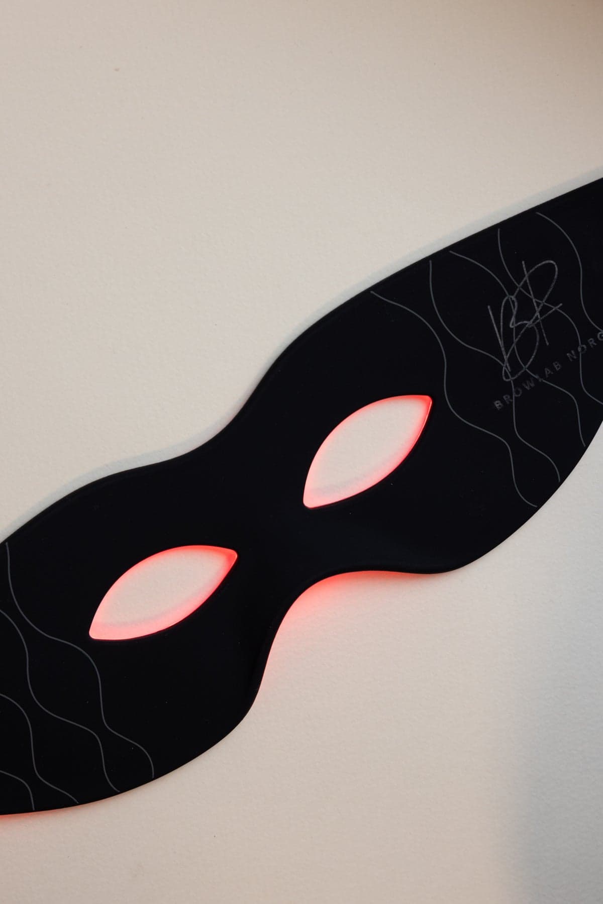 Browlab Brow & Eye LED Therapy Mask 3